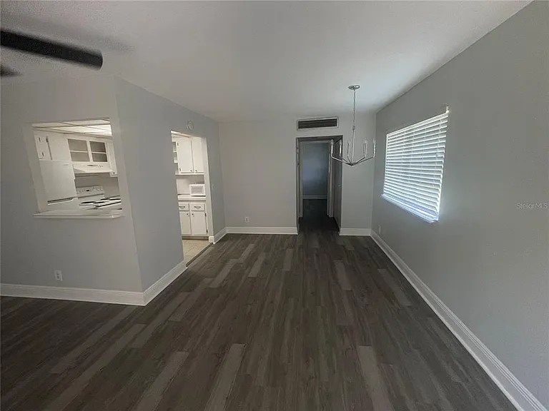 1802 Bedford Ter #191 — Photo 5