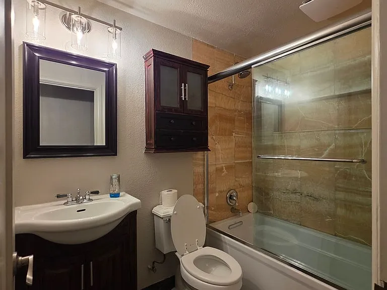 2275 Arthur Ct — Photo 4