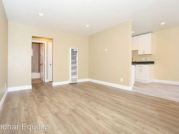 2nd image of 401 E Poplar Ave APT 30