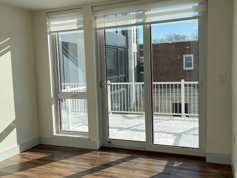 4906 Spruce St #208 — Photo 7