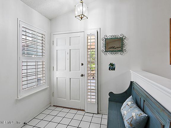 5th image of 112 TURTLE COVE Court
