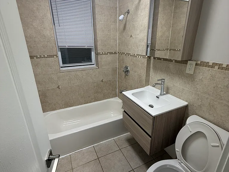 6208 Palisade Ave #3C — Photo 7
