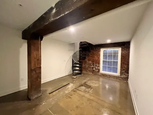 21 S 13th St #104, Richmond, VA 23219