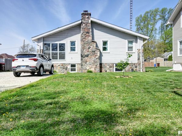 549 S Washington St, Taylorville, IL 62568
