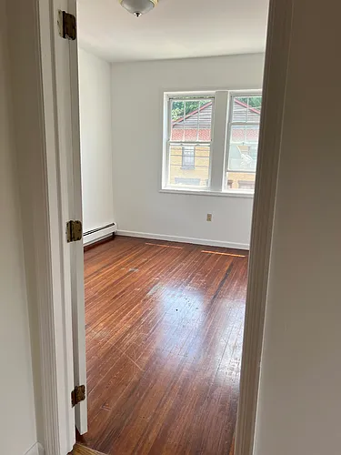 602 South St #3 Photo 1