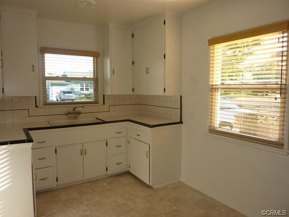 2nd image of 5319 W 122nd St