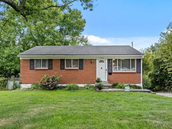 1216 Octavian Cir, Lexington, KY 40517