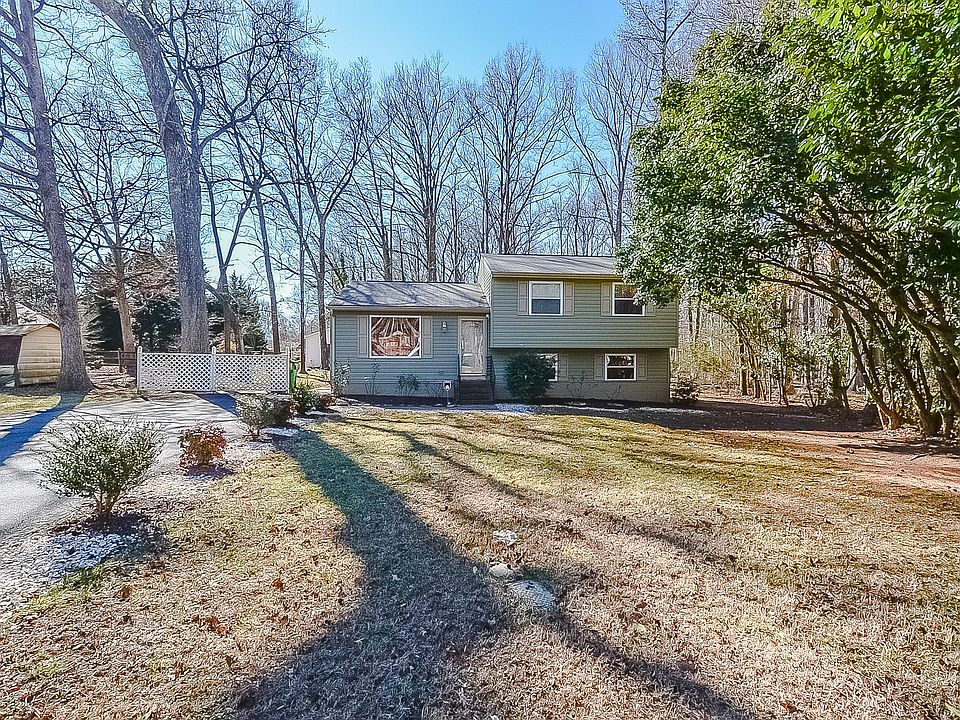 1st image of 8315 Tamora Dr
