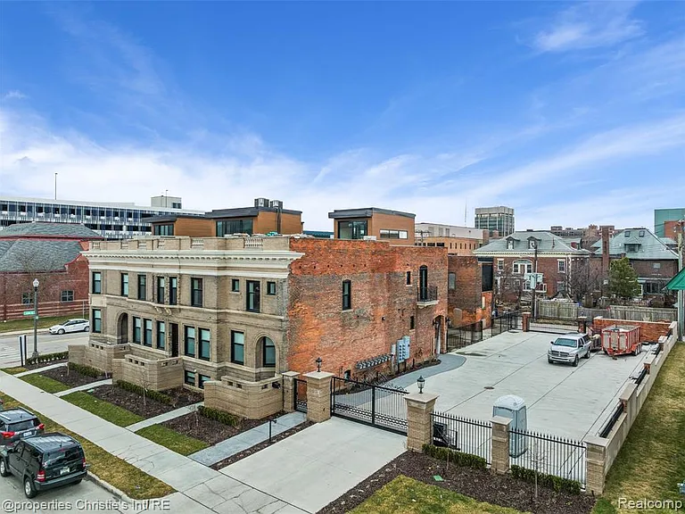 3412 John R St #A — Photo 34