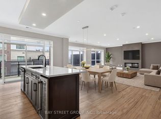 460 Callaway Rd #210, London, ON N6G0M3