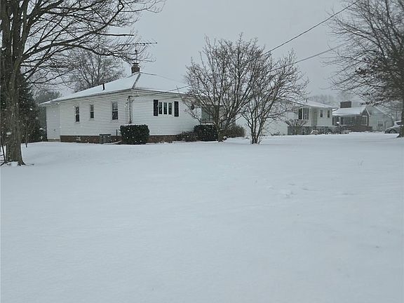 2nd image of 6093 Elyria Ave