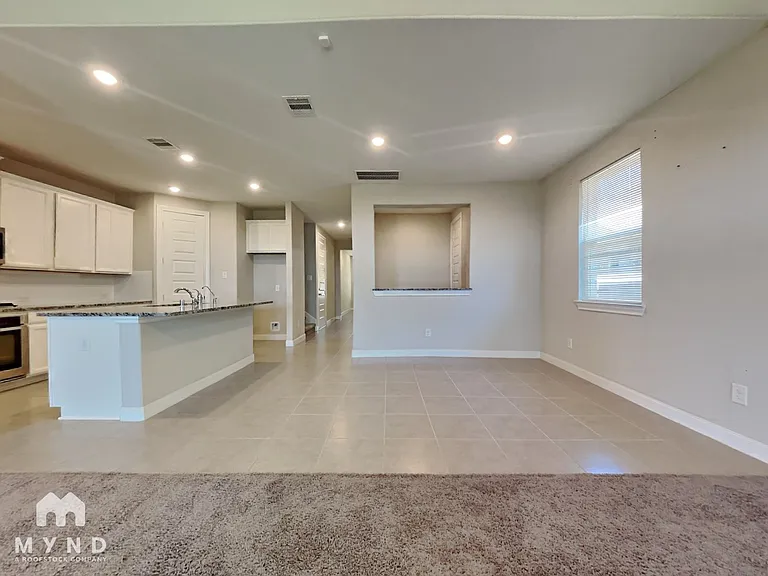 6730 Barrington Creek Trce — Photo 2
