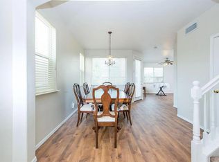 25 W Brittany Ln, Clovis, CA 93619