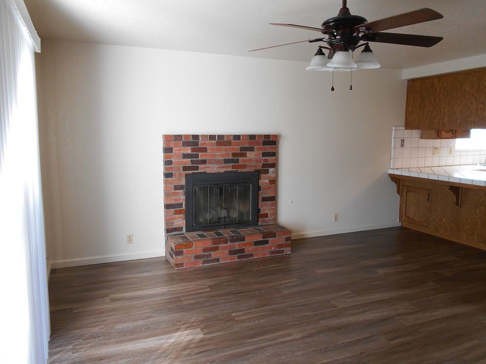 Cozy Fireplace