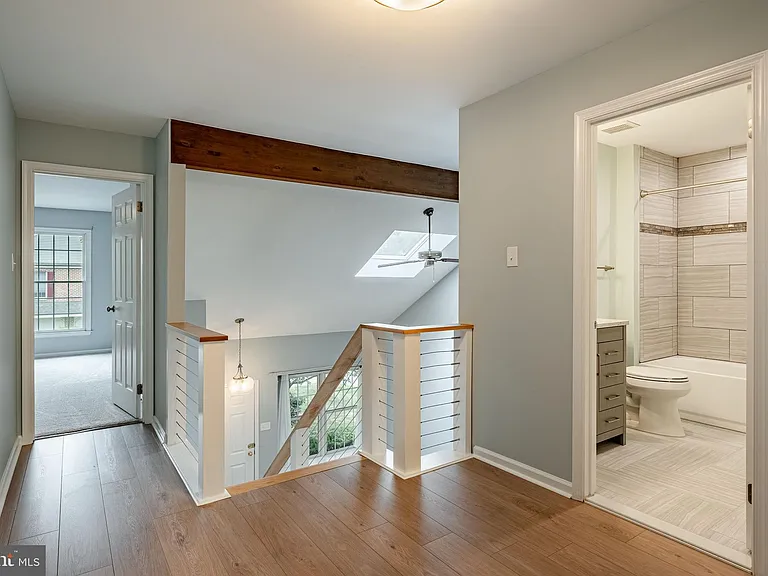 9 Oak Leaf Ln — Photo 16