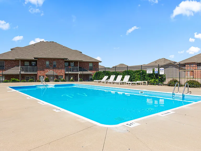 Prairie Vista Apartments — Photo 7