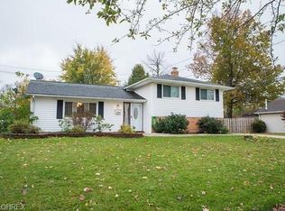 6024 Westerham Rd, Mayfield Heights, OH 44124