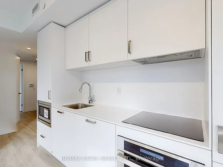 88 Queen St E #1710 — Photo 17