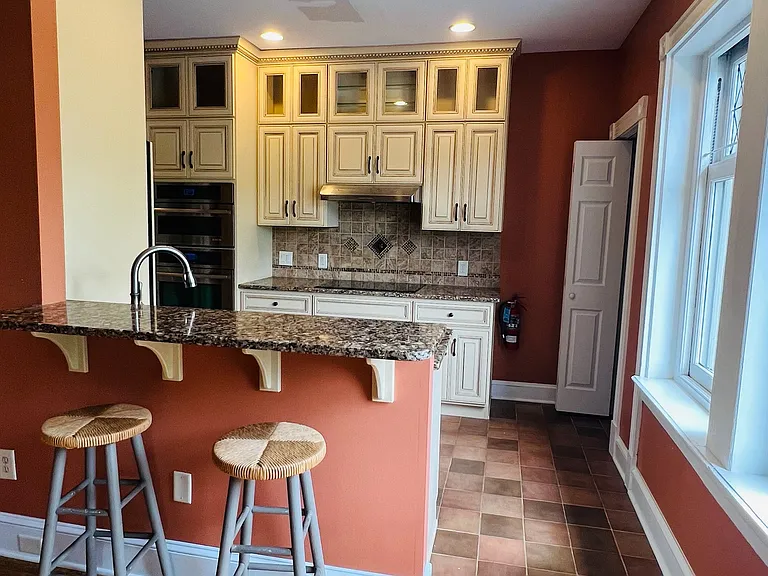 507 Delaware Ave — Photo 16