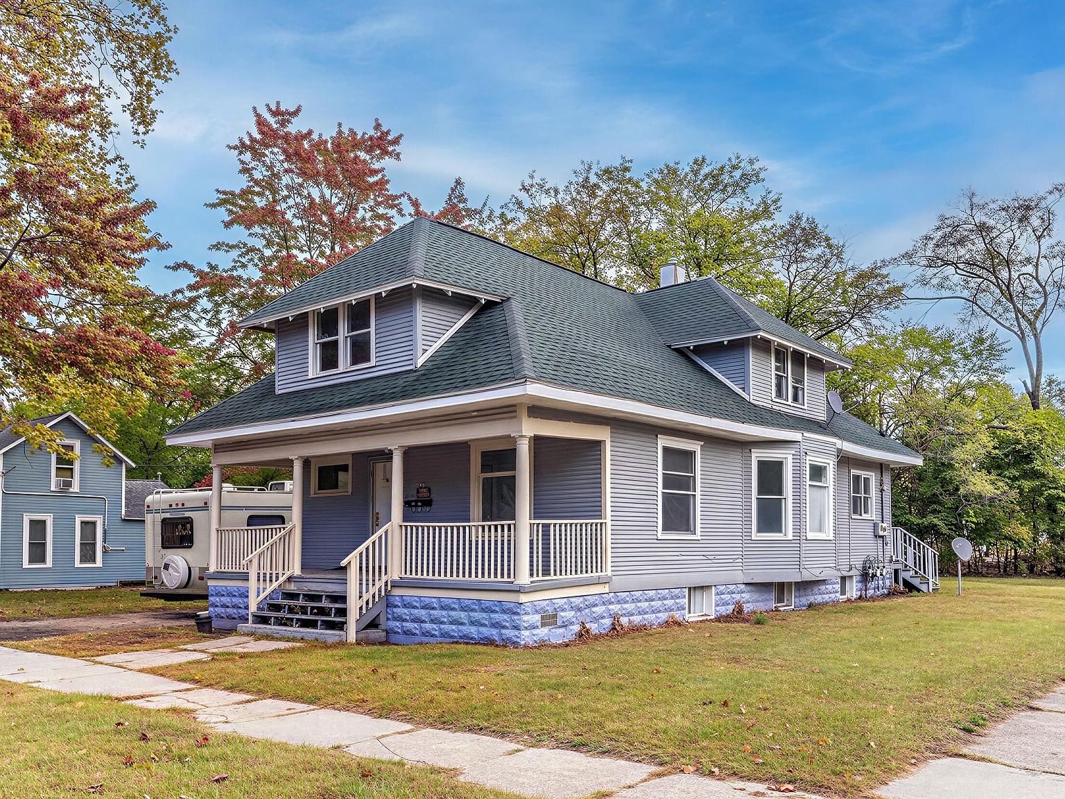 1094 Williams St, Muskegon, MI 49442 | MLS #26023476 | Zillow