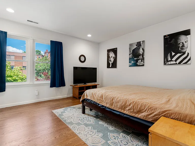 112 Highland Ave #H — Photo 14