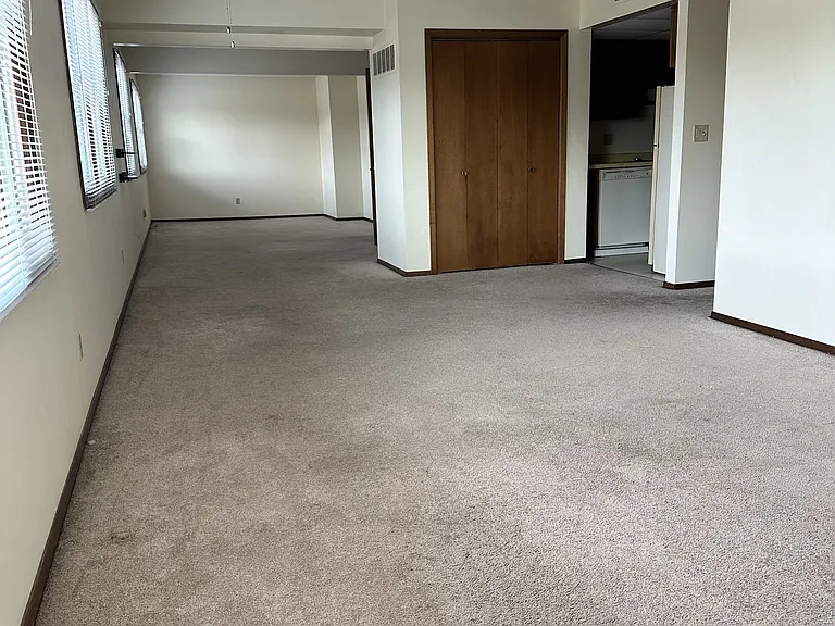 109 Fisk Ave #9 — Photo 5