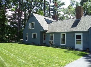 12 Frost Ln, Hadley, MA 01035