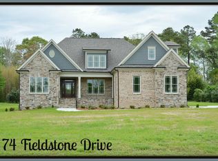 74 Fieldstone Dr, Holly Springs, NC 27540