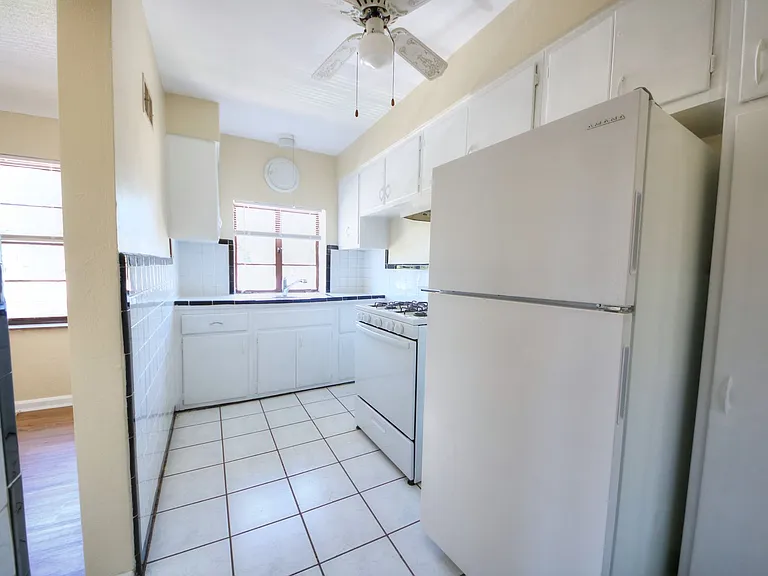 3322 Hereford St. — Photo 8