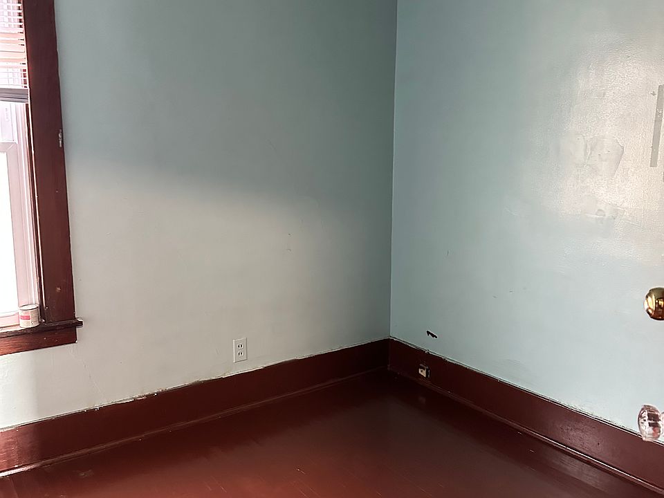 1st image of 166 Burgard Pl