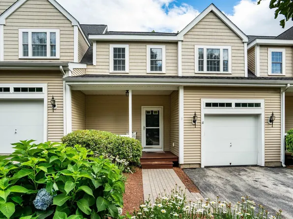 3 Augustus Circle, Merrimack, NH 03054
