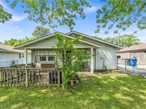18034 Fairville Ave, Cleveland, OH 44135