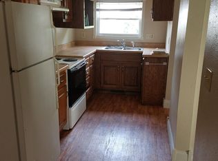 1626 8th St NW, Cedar Rapids, IA 52405
