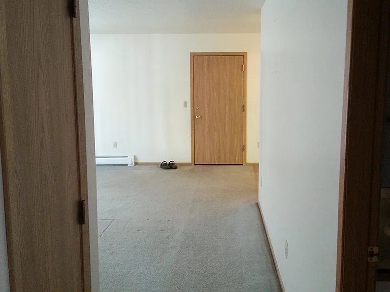 3430 E Court St — Photo 15