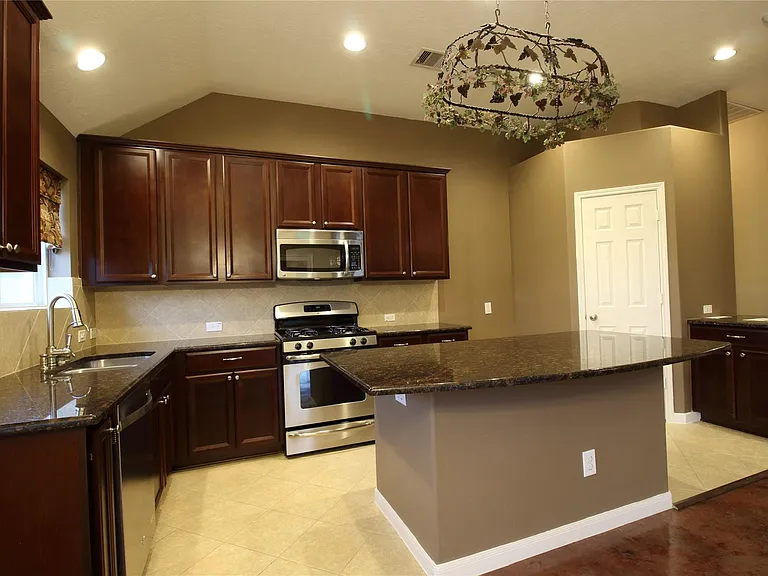 3707 Autumn Branch Ct — Photo 9