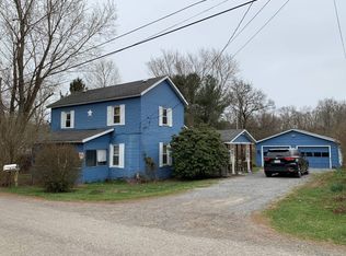 353 New Quarters Rd, Meadowbrook, WV 26404