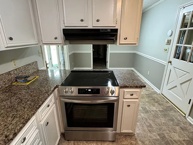 1407 June Rd — Photo 32