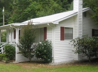 515 Lands Creek Rd, Bryson City, NC 28713