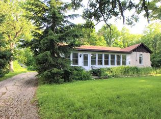 5603 George St, Richmond, IL 60071