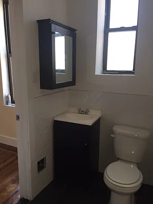 Rented by Abba Realty Associates INC | media 43