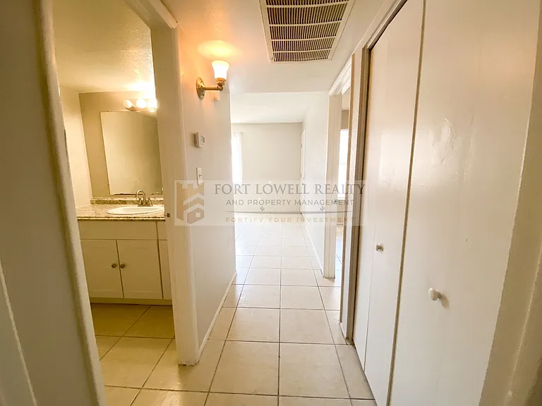 260 W 8th Ave #123 — Photo 16