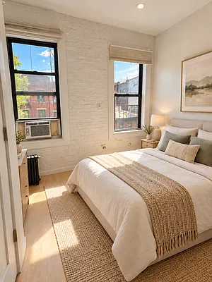 Bedroom, photo 1