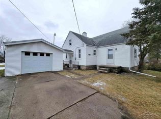 3736 Peach St, Saginaw, MI 48601