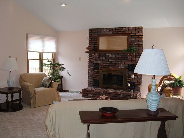 1st image of 708 Shawn Dr