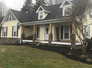 3400 Waynesburg Dr SE, Canton, OH 44707
