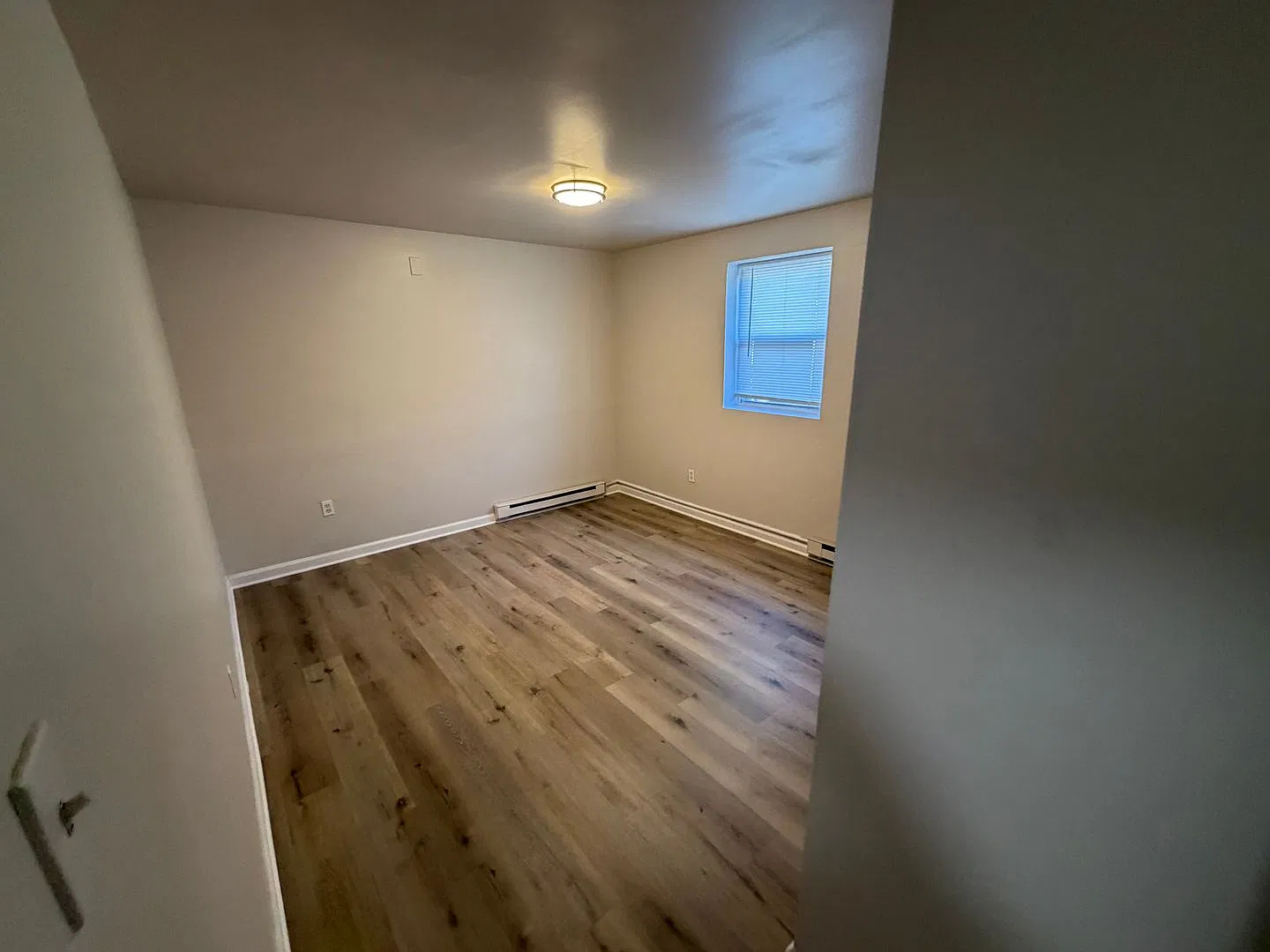 549 E Vine St. — Photo 4