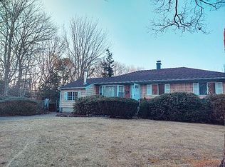 49 University Dr, Ronkonkoma, NY 11779