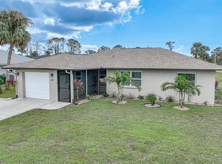 43 Mark Twain Ln, Rotonda West, FL 33947