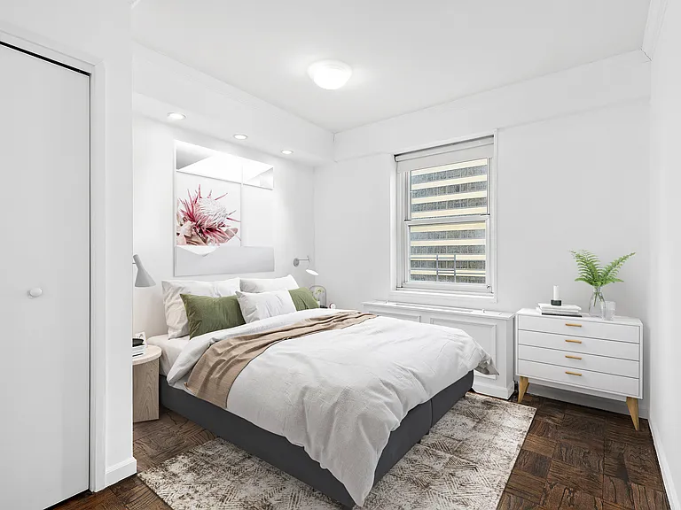 159 W 53rd St #25C — Photo 3