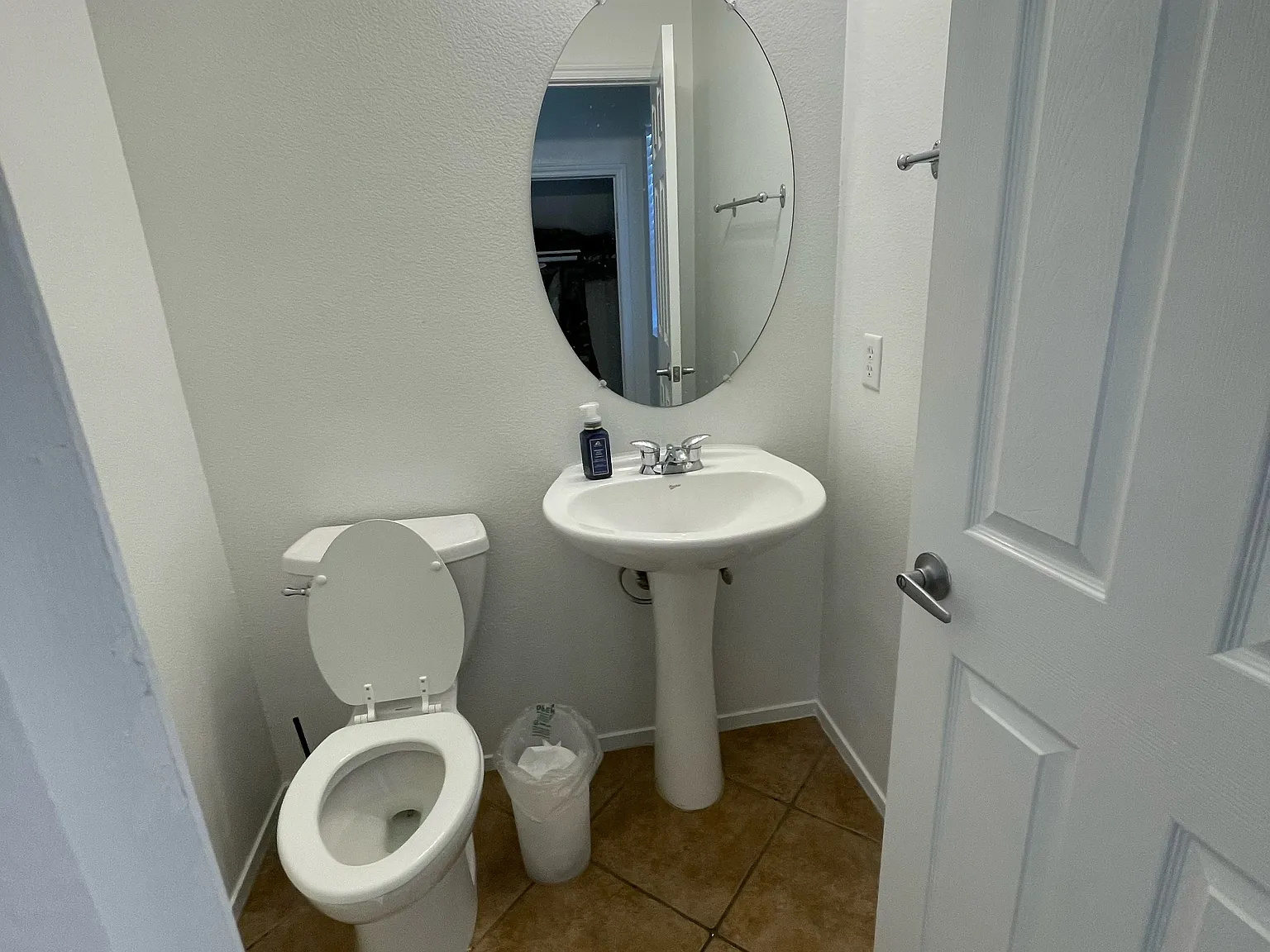 3 bed, 1505 sqft, $2,000 — Photo 4